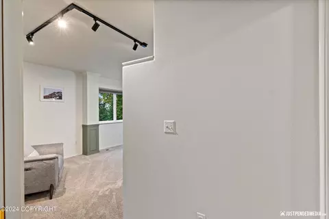 Entry Way - 5130 E 98th Ave, Anchorage, AK 99507 photo 5 of 6
