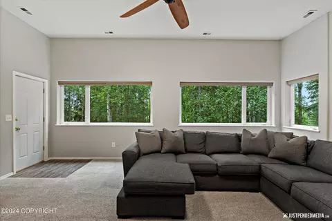 Living - 5130 E 98th Ave, Anchorage, AK 99507 photo 7 of 7