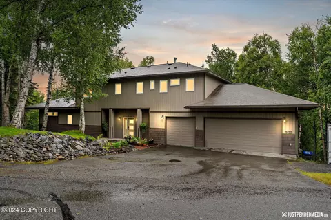 5130 E 98th Ave, Anchorage, AK 99507