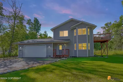 5368 E Kanoa Cir, Wasilla, AK 99654