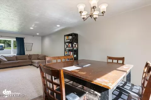 10420 Nabesna Cir, Eagle River, AK 99577 photo 11
