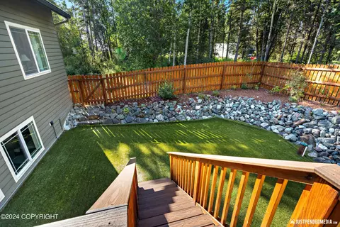 3585 E Klatt Rd, Anchorage, AK 99516 photo 25