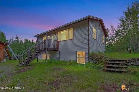 2250 N Skwentna Bay, Wasilla, AK 99654