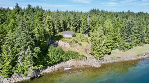 L6b7 Coffman Cove, Coffman Cove, AK 99918