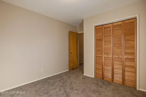 1021 E 26th Ave, Anchorage, AK 99508 photo 15