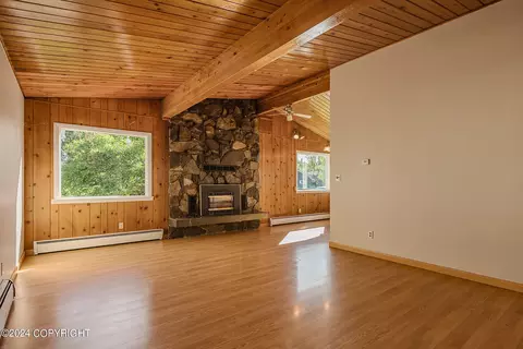 1021 E 26th Ave, Anchorage, AK 99508 photo 5