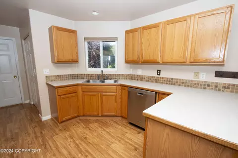 17415 Monte Rd, Eagle River, AK 99577 photo 12