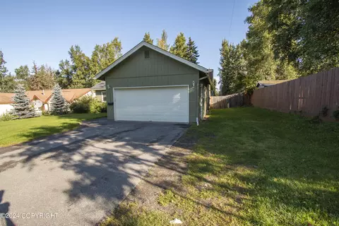 17415 Monte Rd, Eagle River, AK 99577 photo 3