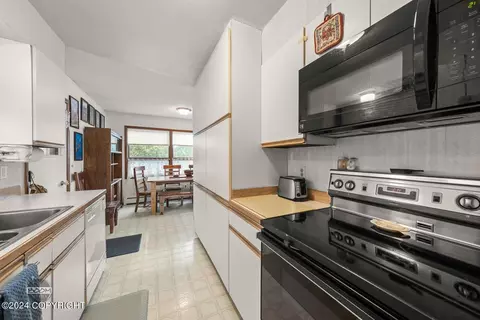 3030 Bennett Ave, Anchorage, AK 99517 photo 13