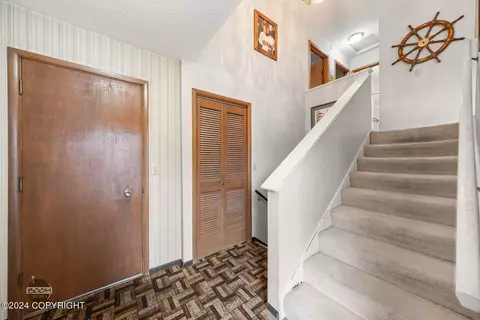 3030 Bennett Ave, Anchorage, AK 99517 photo 2