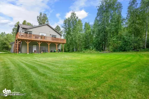 Exterior - 18791 S Birchwood Loop Rd, Chugiak, AK 99567 photo 22 of 30