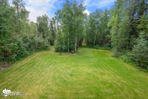 Exterior - 18791 S Birchwood Loop Rd, Chugiak, AK 99567 photo 7 of 30