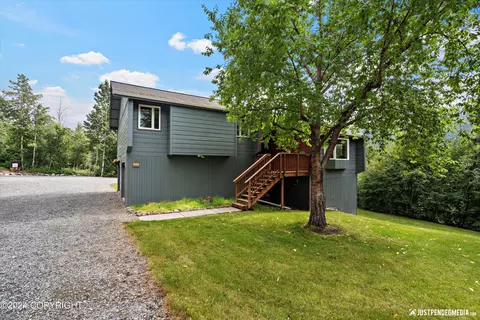 Exterior - 25642 Berryhill Rd, Eagle River, AK 99577 photo 4 of 29