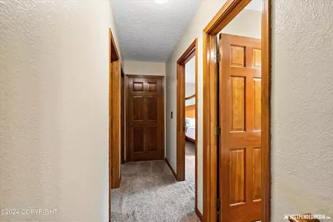 Entry Way - 25642 Berryhill Rd, Eagle River, AK 99577 photo 4 of 5
