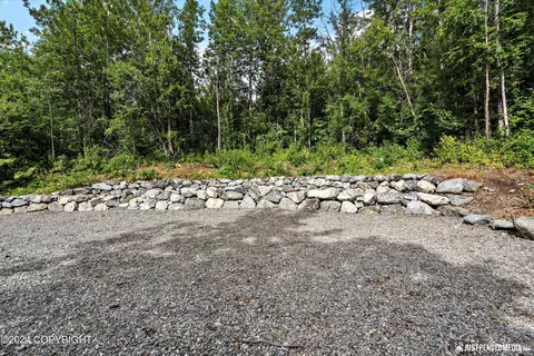 Exterior - 25642 Berryhill Rd, Eagle River, AK 99577 photo 11 of 29