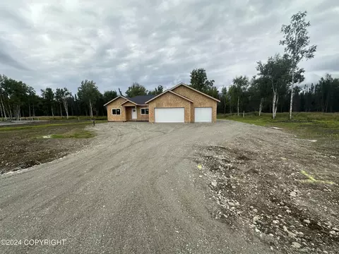 721 W Woodstar Dr, Wasilla, AK 99654