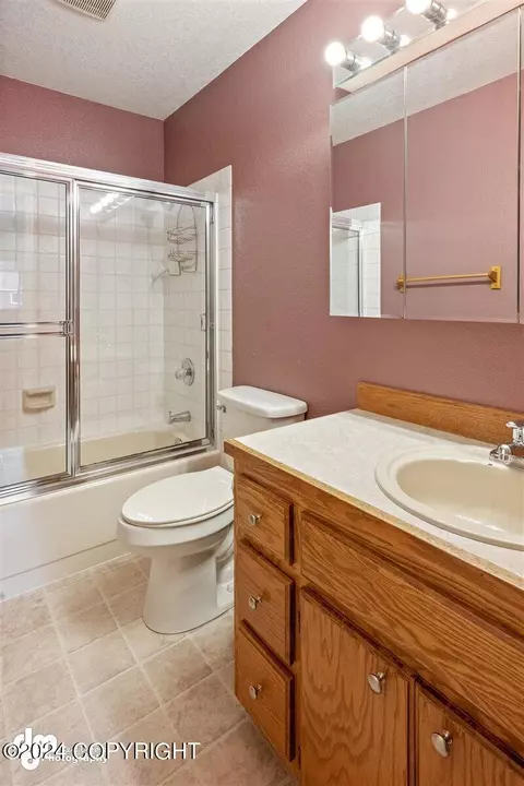 18531 Chekok Cir, Eagle River, AK 99577 photo 25