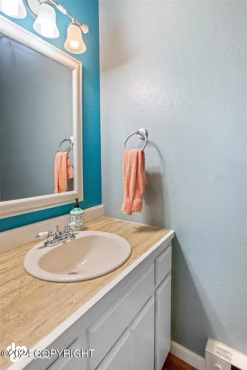 18531 Chekok Cir, Eagle River, AK 99577 photo 5