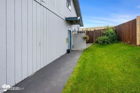 18531 Chekok Cir, Eagle River, AK 99577 photo 37