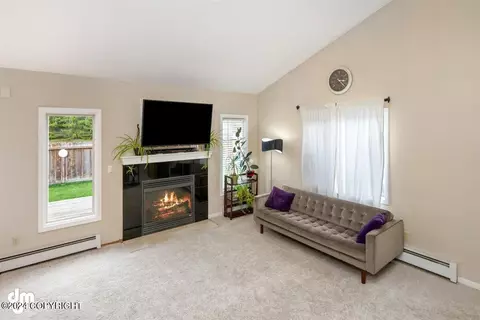 18531 Chekok Cir, Eagle River, AK 99577 photo 10