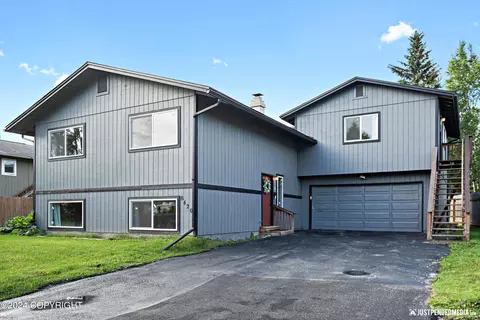8420 Northwind Ave, Anchorage, AK 99504