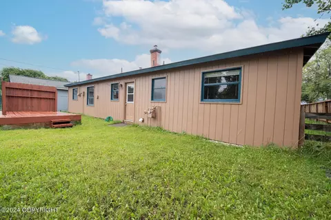 821 Cedar St, Anchorage, AK 99501 photo 27