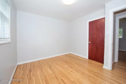 821 Cedar St, Anchorage, AK 99501 photo 21