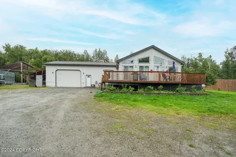 2675 N Ravens Flight Dr, Wasilla, AK 99654