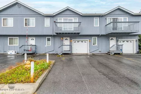 7965 Crescent Moon Pl # 19, Anchorage, AK 99507
