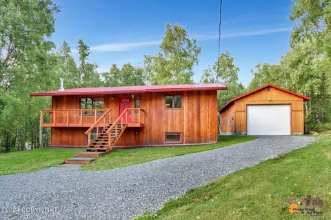 1700 N Trail Cir, Wasilla, AK 99654