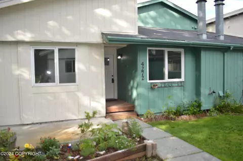 4272 Reka Dr, Anchorage, AK 99508