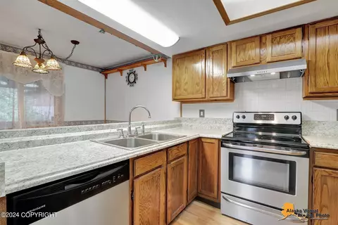 Kitchen - 12005 Copper Mountain Dr, Eagle River, AK 99577 photo 1 of 5