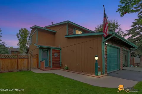 Exterior - 12005 Copper Mountain Dr, Eagle River, AK 99577 photo 2 of 10
