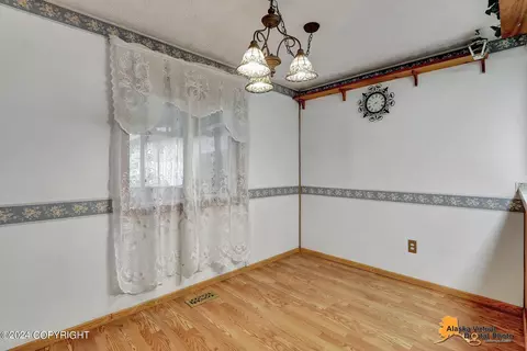 Dining - 12005 Copper Mountain Dr, Eagle River, AK 99577 photo 1 of 2