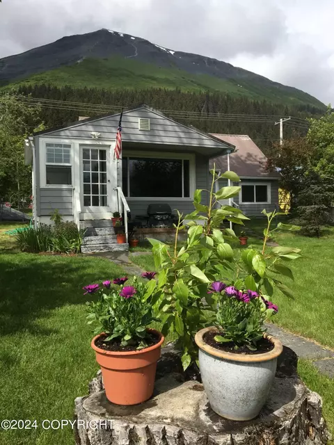 Exterior - 501 Third Ave, Seward, AK 99664 photo 11 of 11