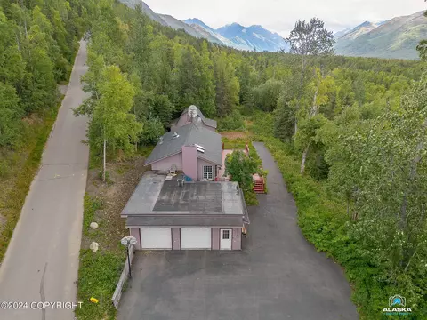 19306 High Bluff Dr, Eagle River, AK 99577 photo 31