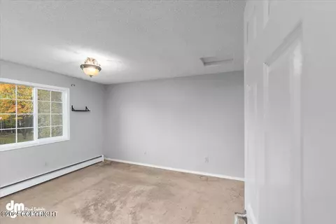 Bedroom - 7708 E 20th Ave, Anchorage, AK 99504 photo 2 of 5