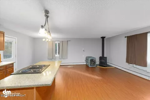 Living - 7708 E 20th Ave, Anchorage, AK 99504 photo 2 of 2