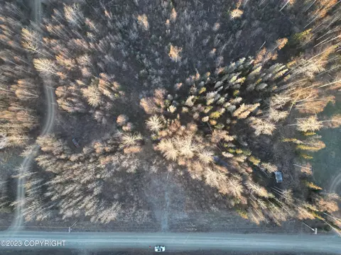 2714 S Beechwood Cir, Big Lake, AK 99652