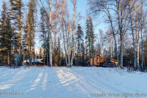 13325 E Moose Wallow Ave, Palmer, AK 99645