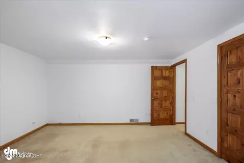 Bedroom - 18843 Mountain Rd, Chugiak, AK 99567 photo 10 of 13