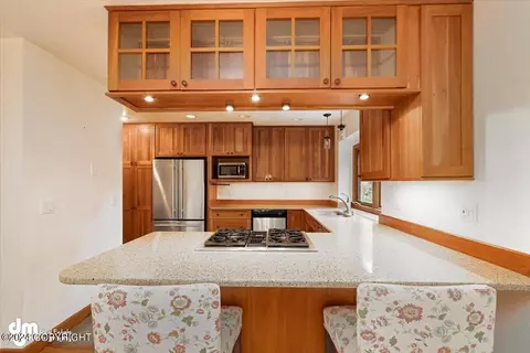 Kitchen - 18843 Mountain Rd, Chugiak, AK 99567 photo 3 of 8