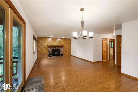 Living - 18843 Mountain Rd, Chugiak, AK 99567 photo 2 of 12