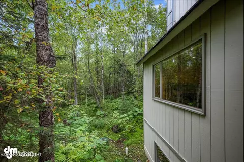 Exterior - 18843 Mountain Rd, Chugiak, AK 99567 photo 10 of 16
