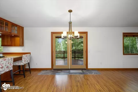 Dining - 18843 Mountain Rd, Chugiak, AK 99567 photo 2 of 3