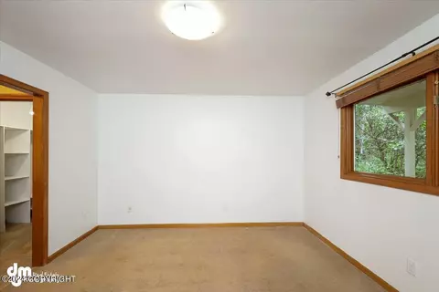 Bedroom - 18843 Mountain Rd, Chugiak, AK 99567 photo 2 of 13