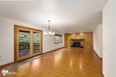 Living - 18843 Mountain Rd, Chugiak, AK 99567 photo 1 of 12