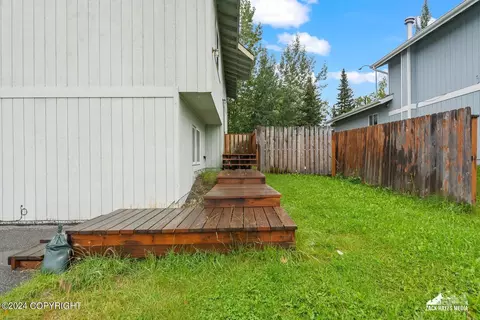 8124 E 6th Ave, Anchorage, AK 99504 photo 5