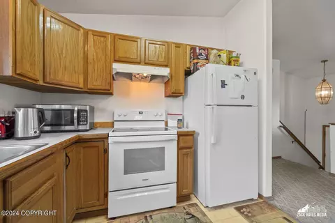 8124 E 6th Ave, Anchorage, AK 99504 photo 15