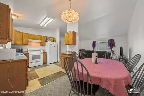 8124 E 6th Ave, Anchorage, AK 99504 photo 12